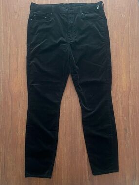 Mother high waisted Looker black velvet jeans size 32